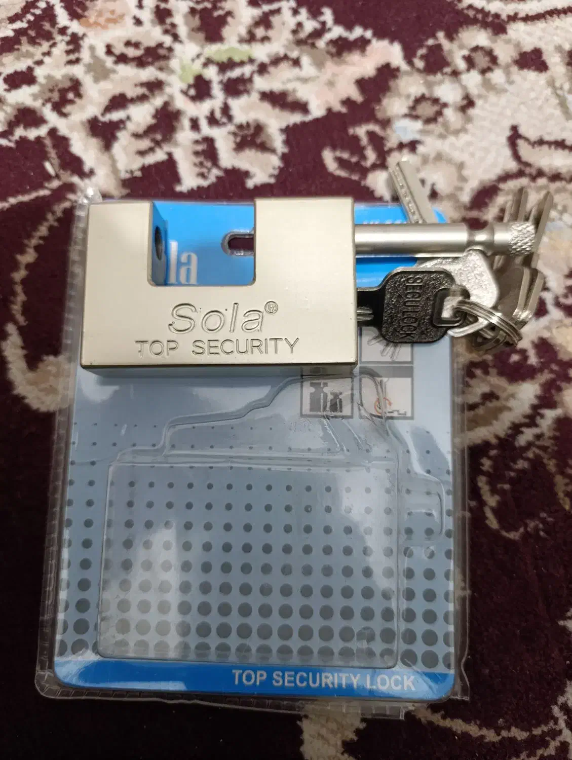 قفل کتابی|ابزارآلات|کبودرآهنگ, |دیوار