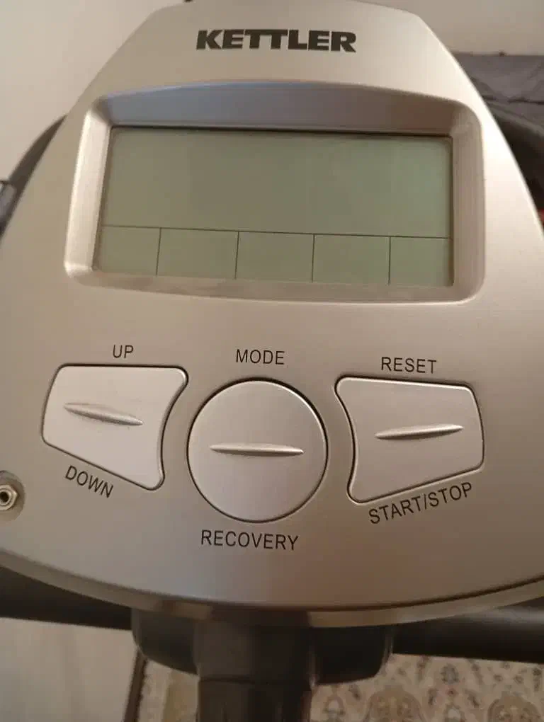 دوچرخه ثابت کتلر آلمان اصل|تجهیزات ورزشی|بروجن, |دیوار