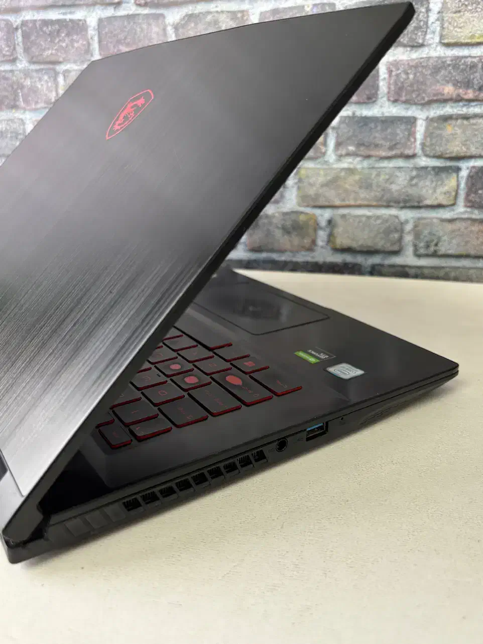 لپتاپMsi/پردانزدهi7/گرافیک1050Ti/رم۱۶گیگ/باگارانتی|رایانه همراه|تهران, میدان ولیعصر|دیوار