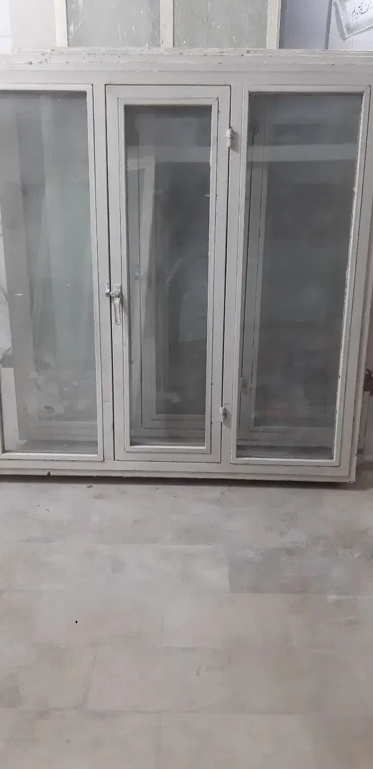 ۵ عدد پنجره ساختمانی|مصالح و تجهیزات ساختمان|قدس, شهر‌قدس|دیوار