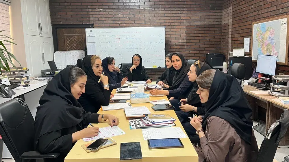 استخدام کارشناس فروش تلفنی (ویژه بانوان)|استخدام بازاریابی و فروش|اصفهان, قهجاورستان|دیوار
