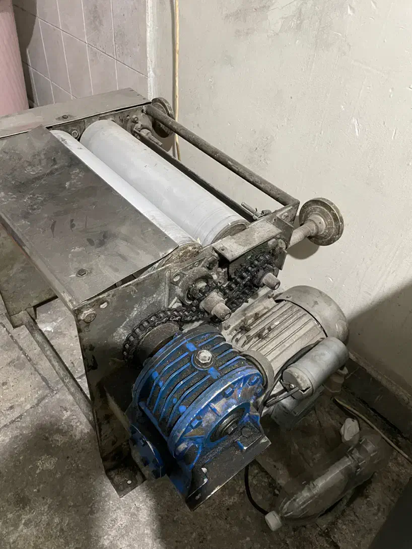 خمیرگیر و صافکن خمیر صنعتی سالم و آماده کار|کافیشاپ و رستوران|کرج, آق تپه|دیوار