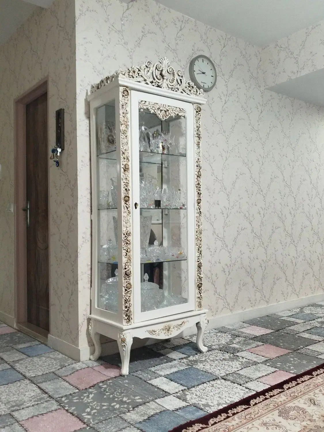 بوفه سالم درحد سفید|بوفه، ویترین، کنسول|شهریار, یوسف آباد صیرفی|دیوار