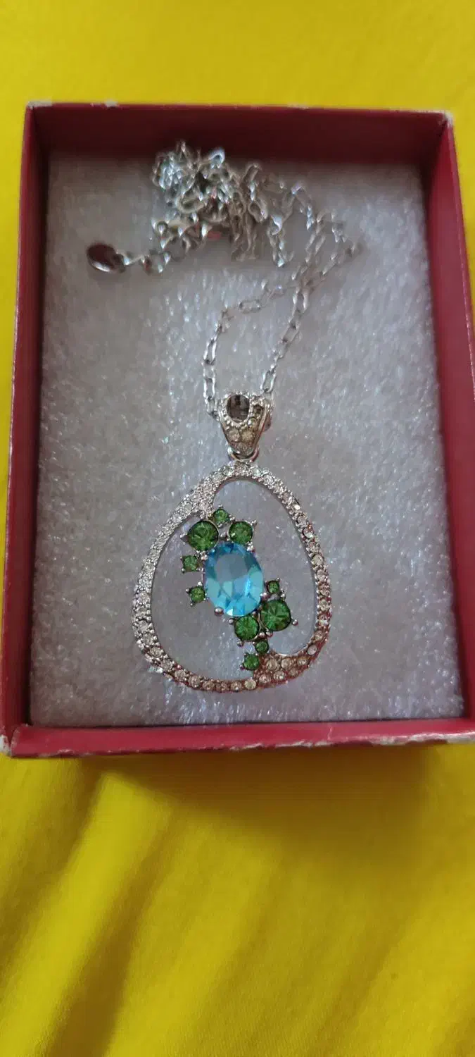 زنجیر و پلاک اصل تیتانیوم|بدلیجات|تهران, آبشار|دیوار