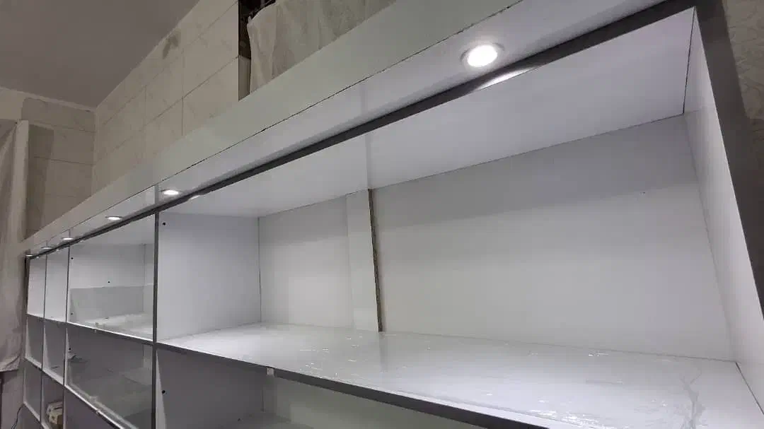 قفسه و میز ام دی اف با نور پردازی زیبا|کتابخانه، شلف، قفسههای دیواری|بروجن, |دیوار