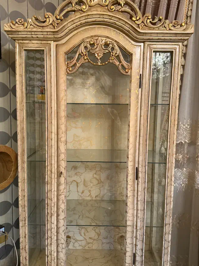 وسایل تزئینی|بوفه، ویترین، کنسول|قم, باجک یک|دیوار