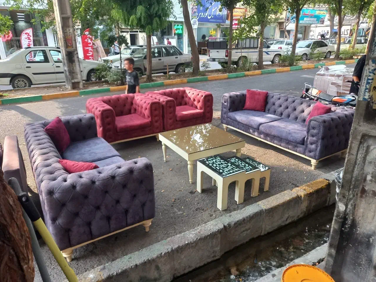 فروش و خریدار|مبلمان اداری|مشکین‌دشت, |دیوار