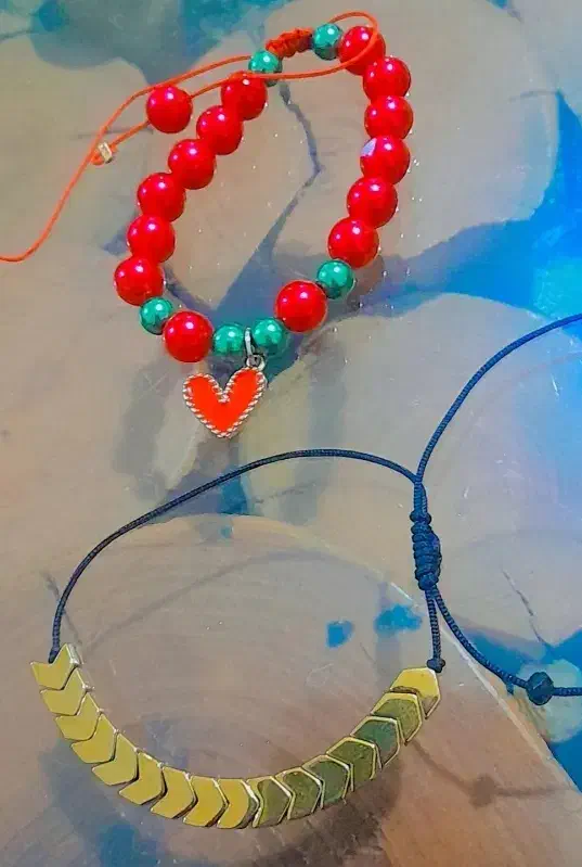 سفارش انواع دستبند و گردنبند مرواریدی|بدلیجات|گرگان, |دیوار