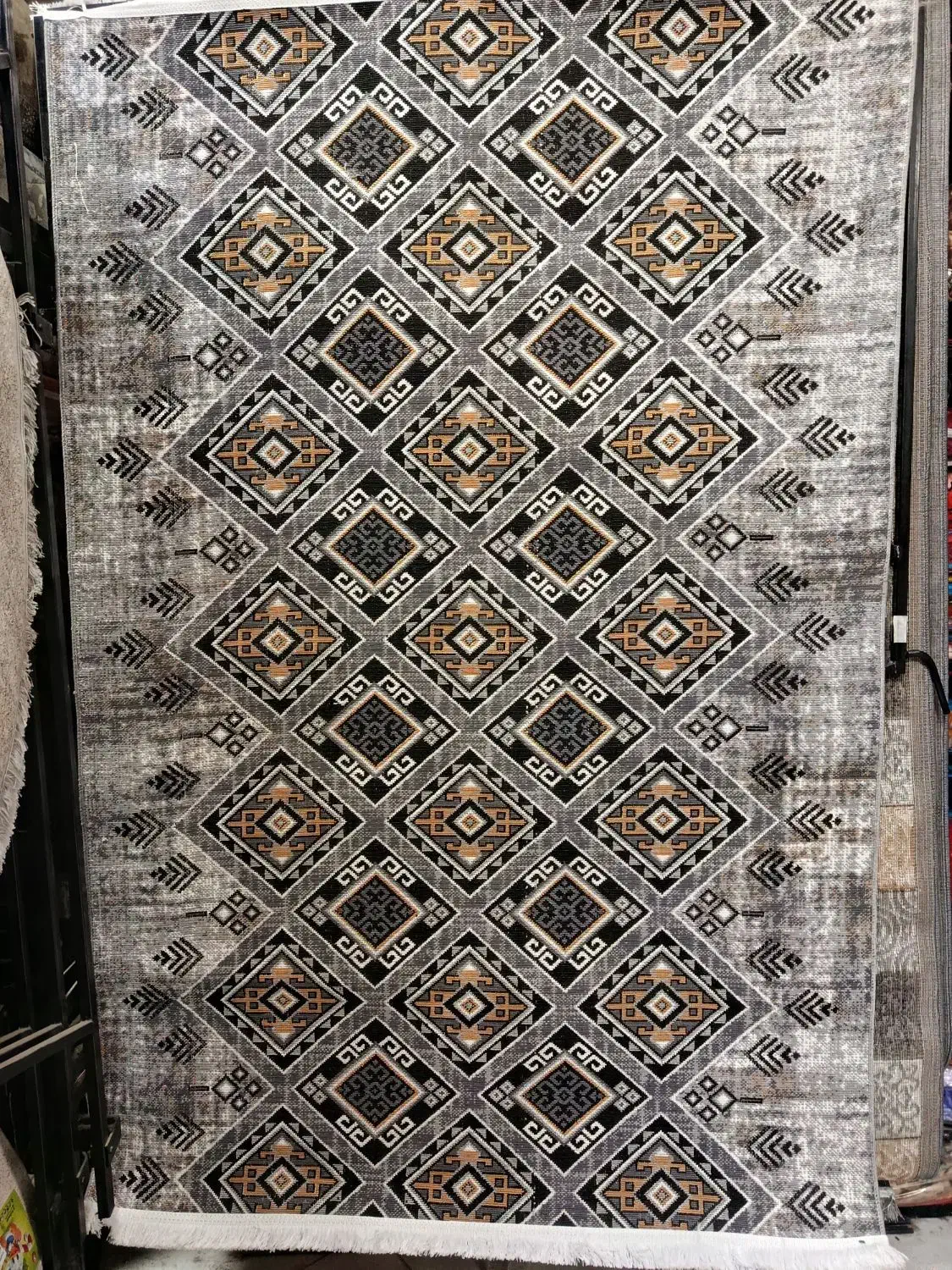 گلیم ۴متری|گلیم، جاجیم، گبه|مشکین‌دشت, |دیوار