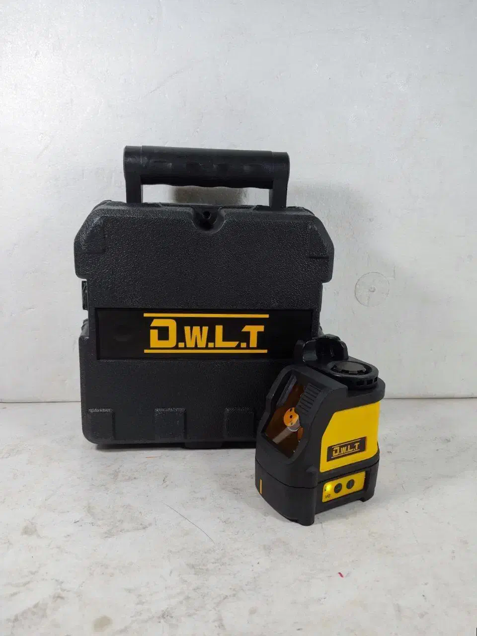 تراز لیزری نور سبز 50 متری طرح دیوالت|ابزارآلات|ارومیه, |دیوار