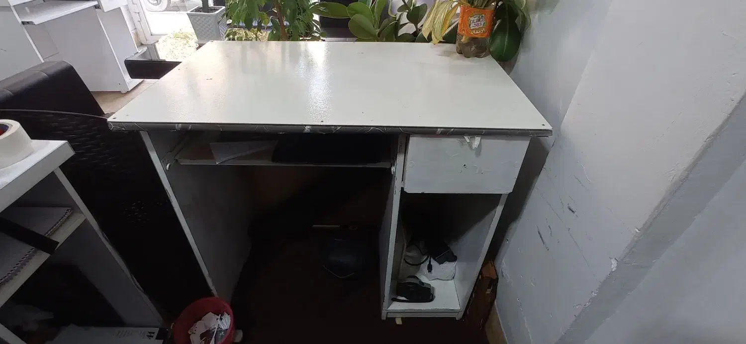 میز کامپیوتر|میز تحریر و کامپیوتر|پیرانشهر, |دیوار