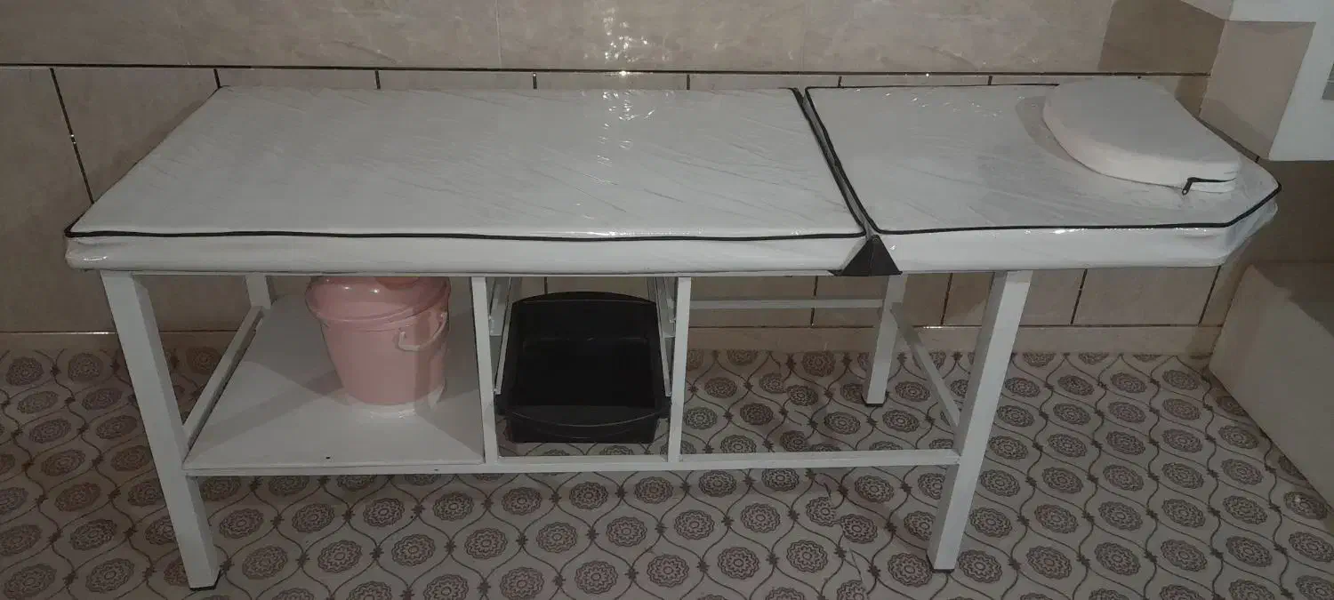 تخت تاشو|آرایشگاه و سالنهای زیبایی|سیرجان, |دیوار