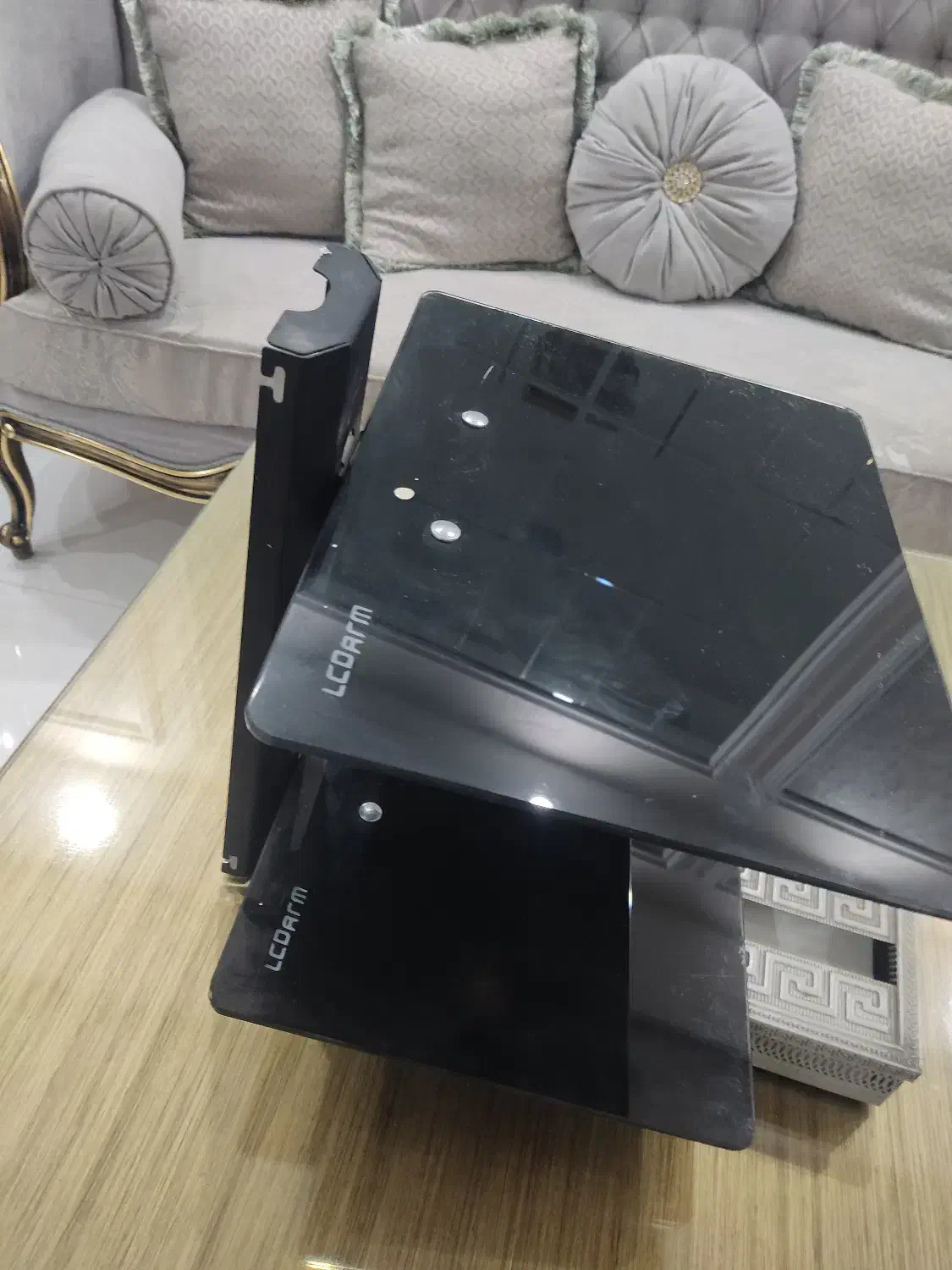 شلف دو طبقه شیشه فلزی|کتابخانه، شلف، قفسه‌های دیواری|مشهد, الهیه|دیوار