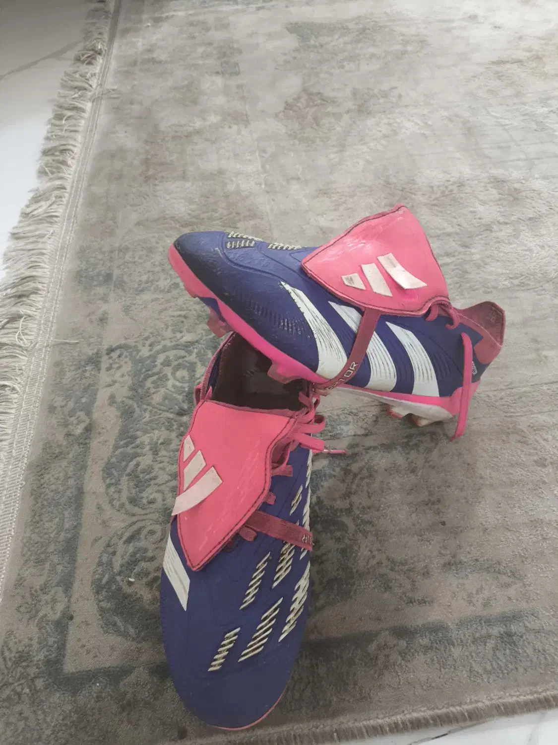 استوک فوتبالی|کیف، کفش، کمربند|خشکبیجار, |دیوار