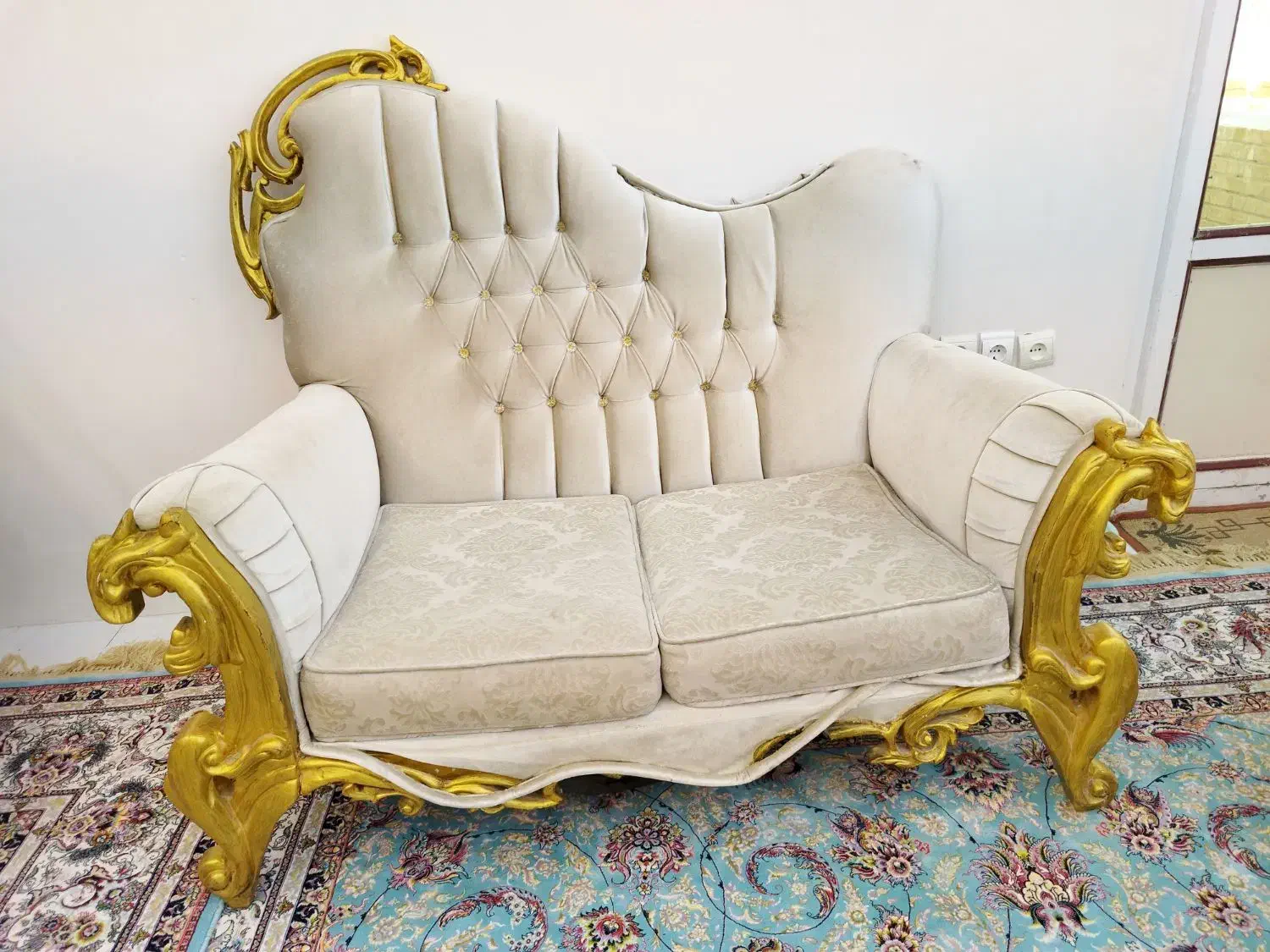 مبلمان خانگی|مبلمان خانگی و میز عسلی|قشم, |دیوار