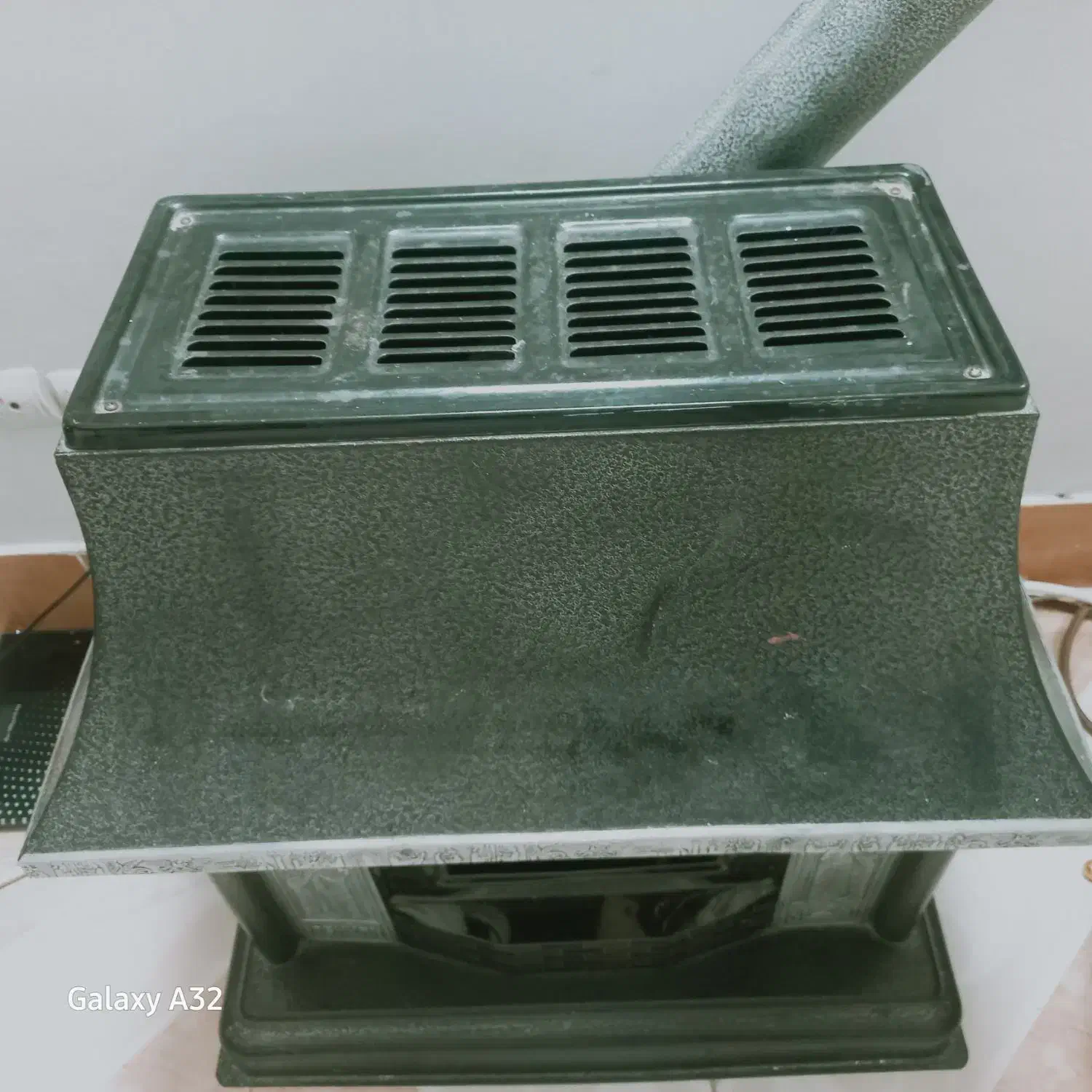 بخاری شومینه معاوضه با بخاری ساده مشکی|بخاری، هیتر، شومینه|بیرجند, |دیوار