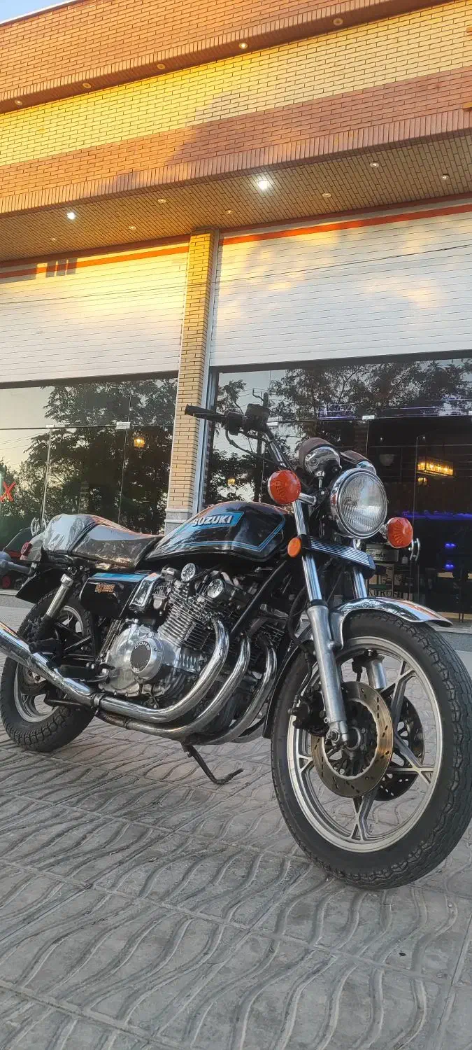 سوزوکی gs1000e مدل ۸۱|موتورسیکلت|رفسنجان, |دیوار