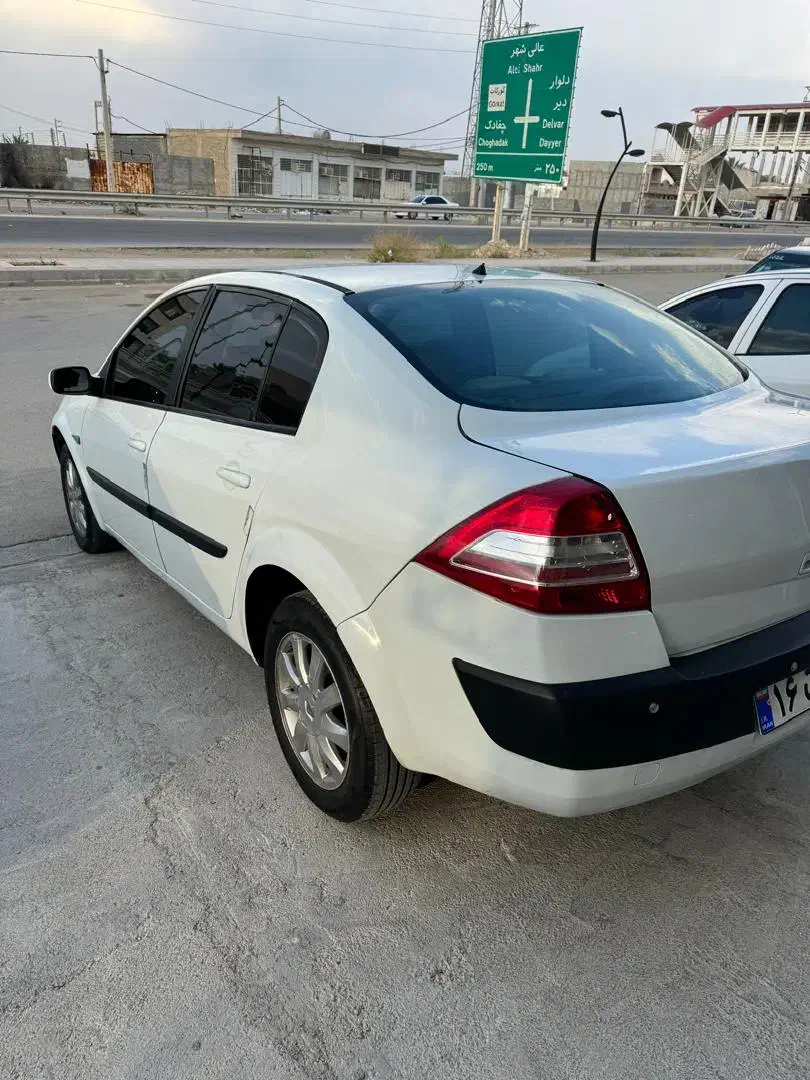 رنو مگان 2000 اتوماتیک مدل 90 (اتوگالری مسعودشمسی)|خودرو سواری و وانت|بوشهر, |دیوار