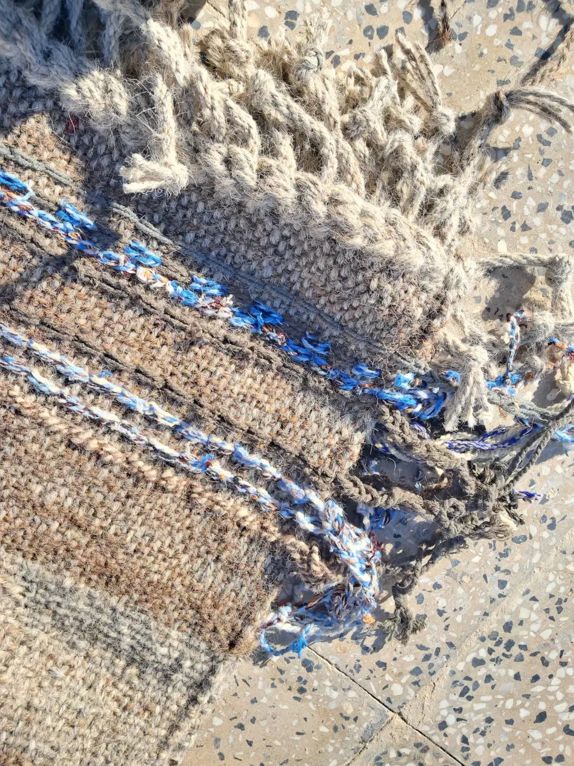 جل گاوه|فرش|دهلران, |دیوار