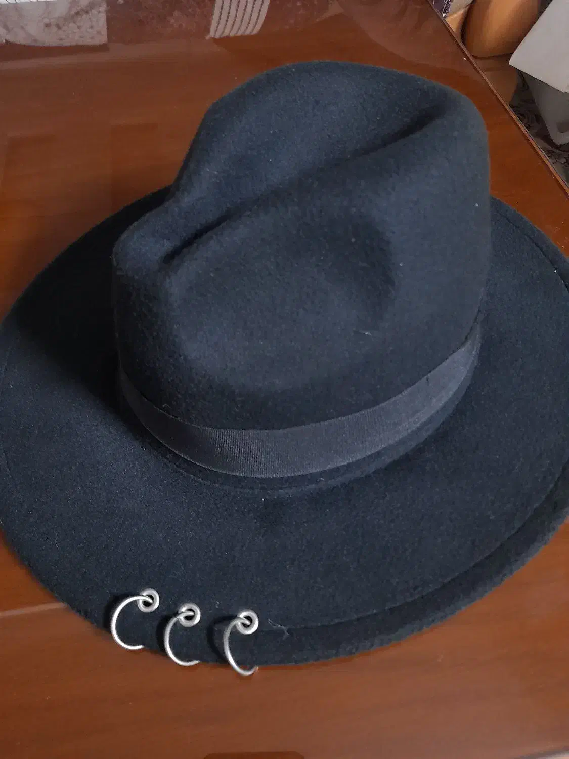 کلاه فدورا یا خاخامی ۲ عدد|لباس|سبزوار, قائم|دیوار