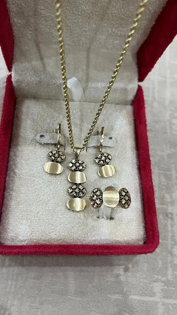 فروش دستبند،گردنی،نیم ست نو|جواهرات|بهبهان, |دیوار