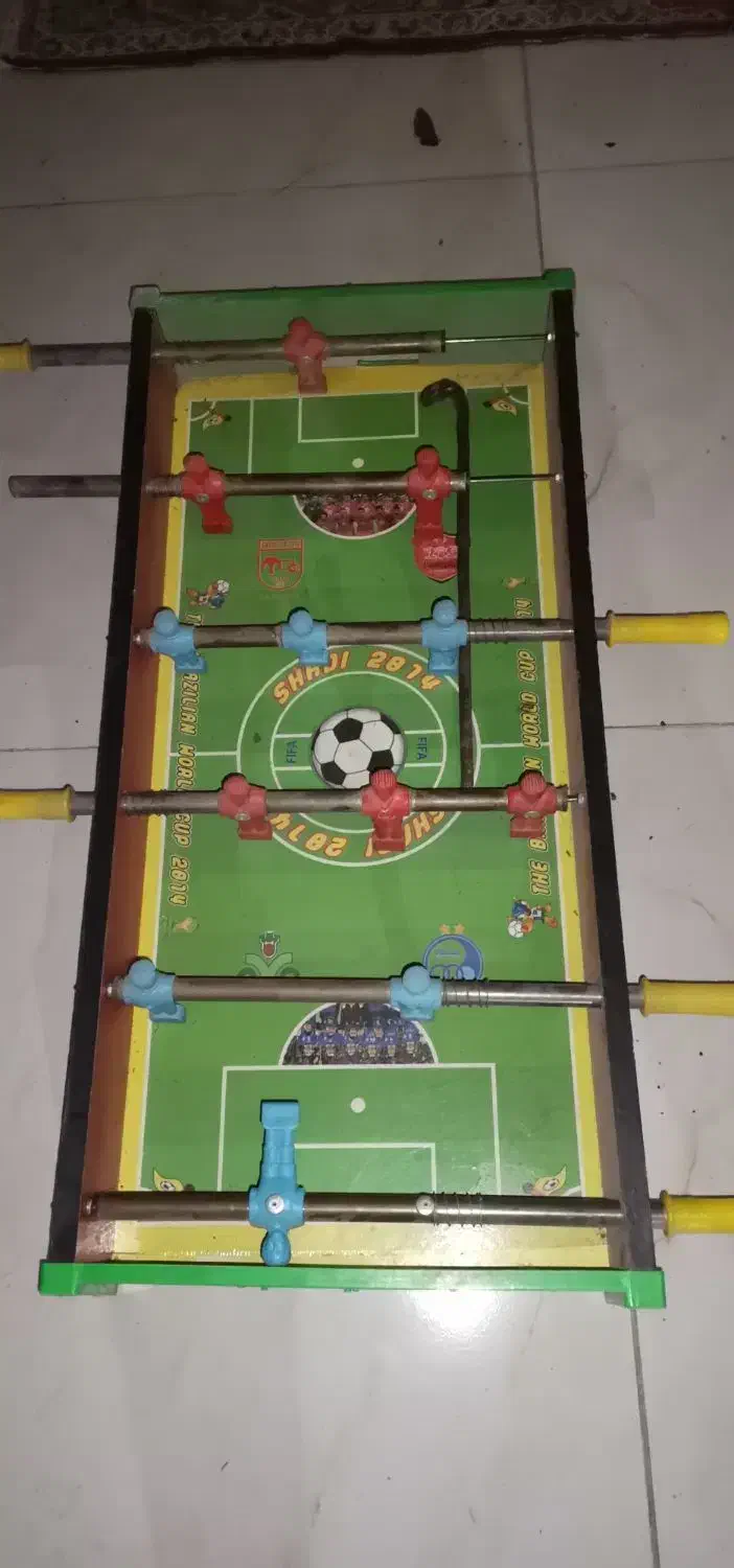 فوتبال دستی سایز متوسط|ورزشهای توپی|ارومیه, |دیوار