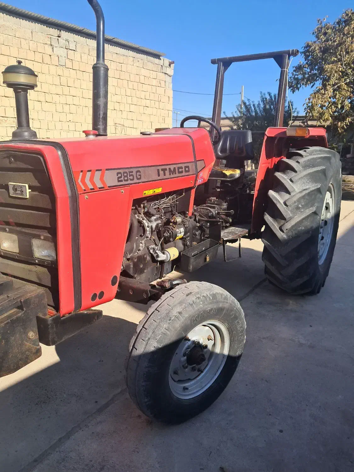تراکتور ۲۸۵ صادراتی مدل ۹۳|خودرو سنگین|باروق, |دیوار