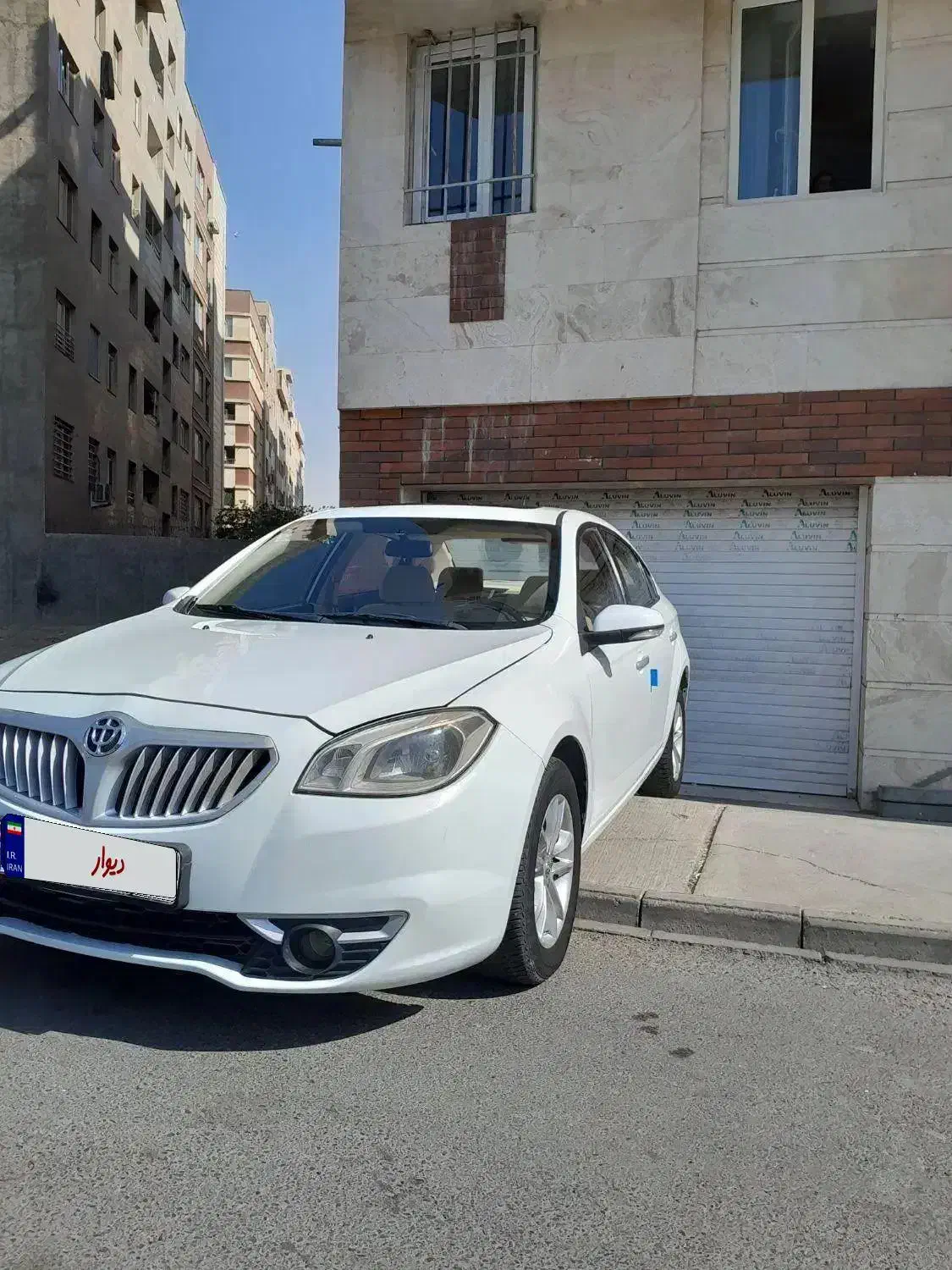 برلیانس ۳۳۰ اتومات مدل ۹۵|خودرو سواری و وانت|تهران, بهمن یار|دیوار