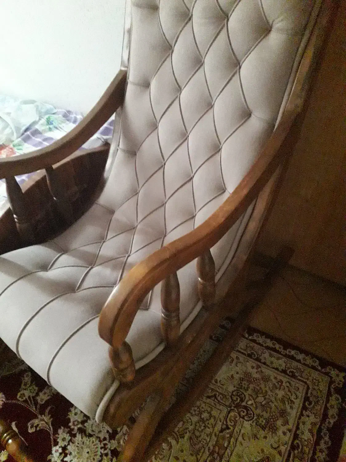 معاوضه فقط با برنج راکی دست ساز نرات با پارچه ترک|صندلی و نیمکت|رشت, سعدی (تختی)|دیوار