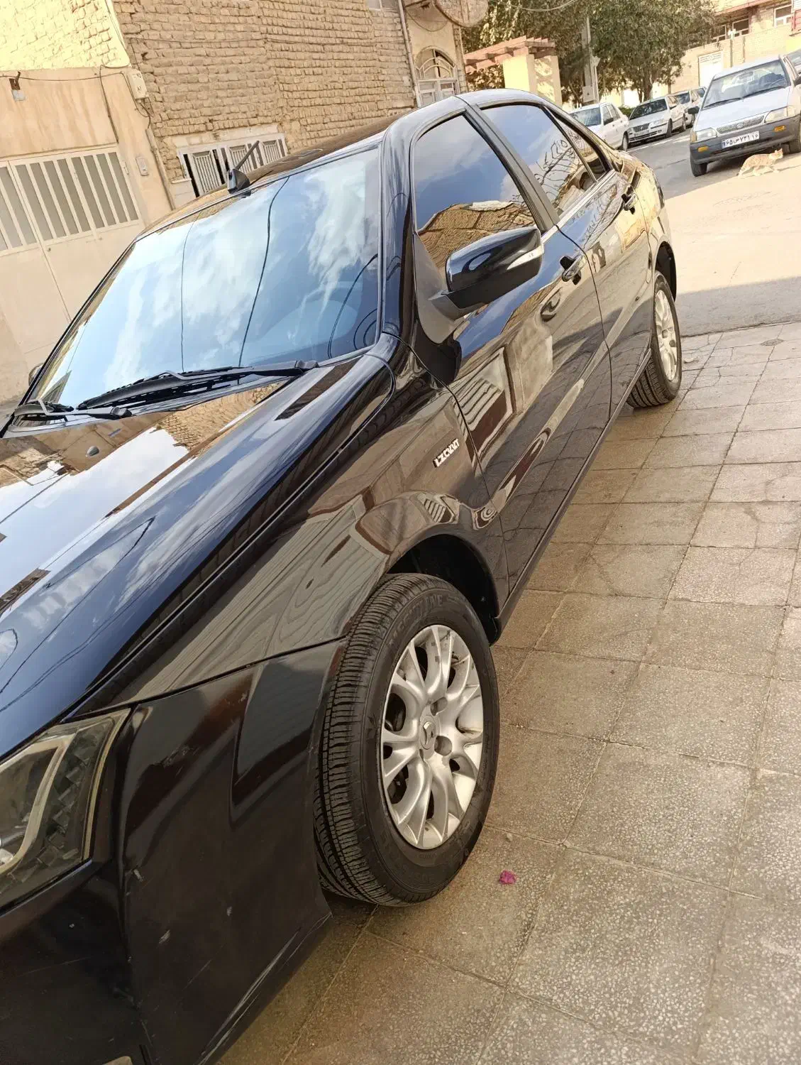 دنا مشکی مدل 97|خودرو سواری و وانت|قم, عربستان|دیوار