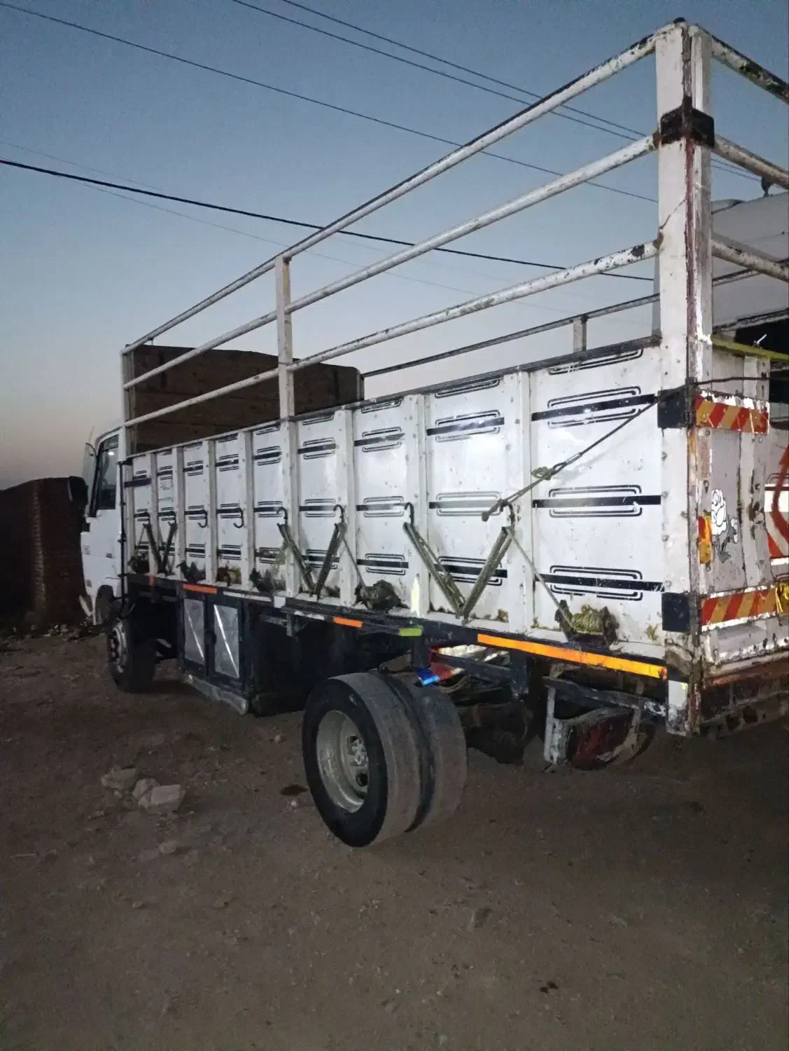 کاویان ۸۵ بی رنگ|خودرو سنگین|تربت جام, شهرک آزادگان|دیوار