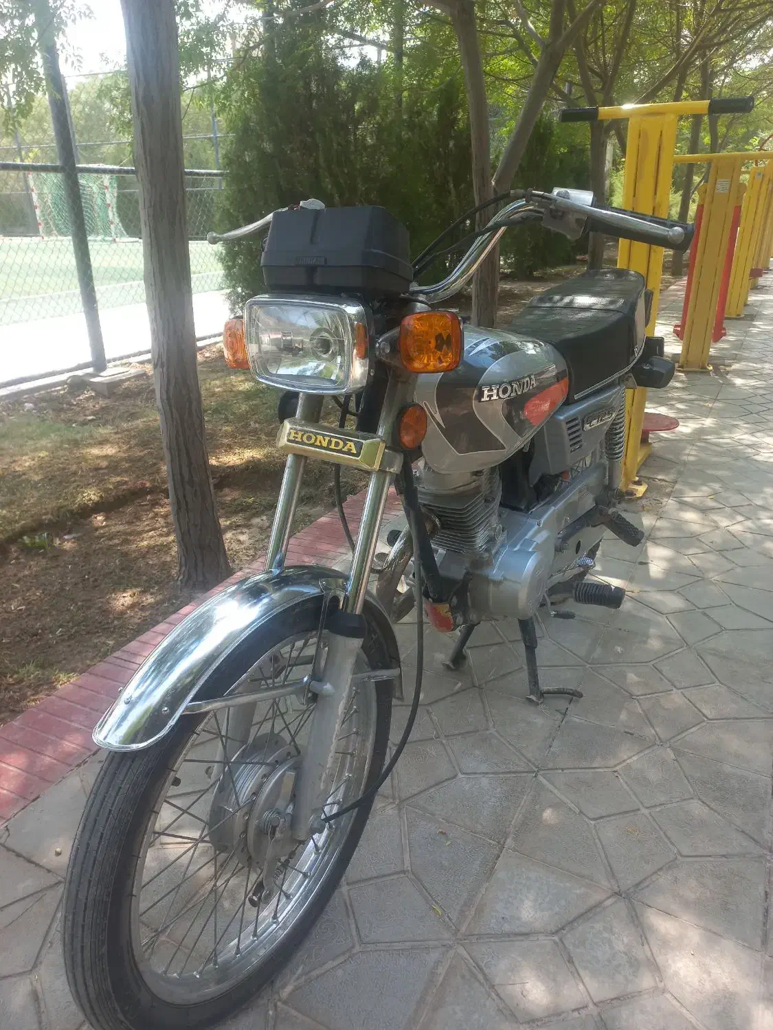 موتورهونداکویرمدل ۸۹|موتورسیکلت|اصفهان, ولدان|دیوار