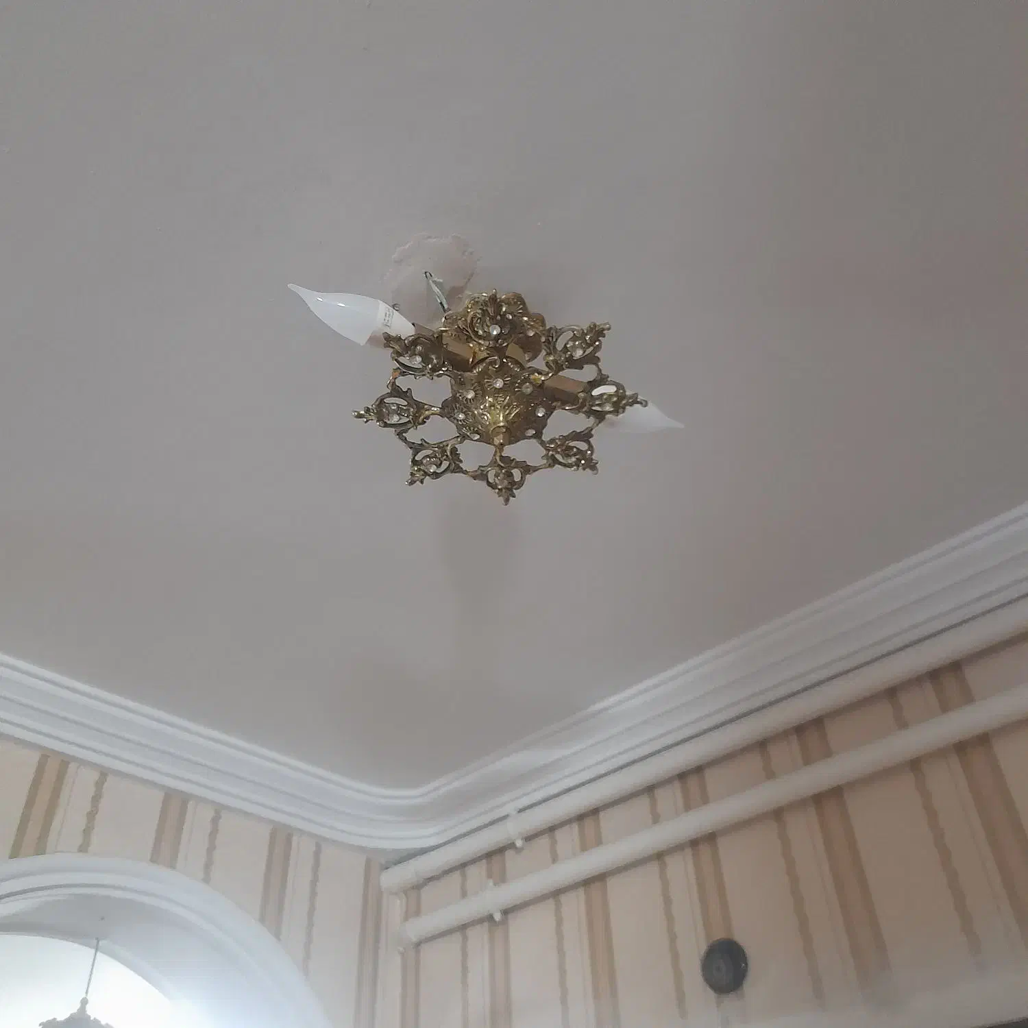 لوستر برنز|لوستر و چراغ آویز|همدان, |دیوار