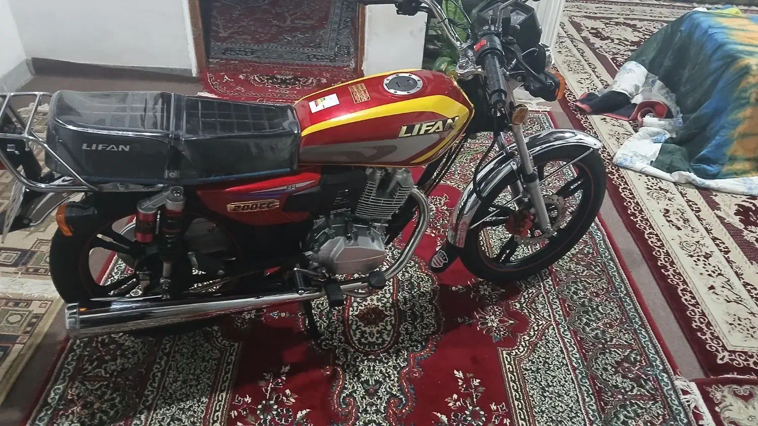 موتور لیفان ۲۰۰سی سی|موتورسیکلت|رشت, کوی حسینی|دیوار