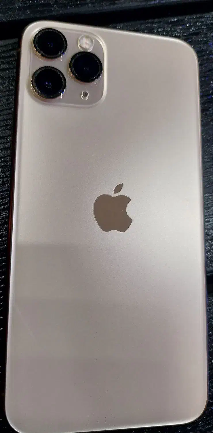 آیفون ۱۱پرو ۵۱۲بسیار تمیز|موبایل|لاهیجان, گلستان|دیوار