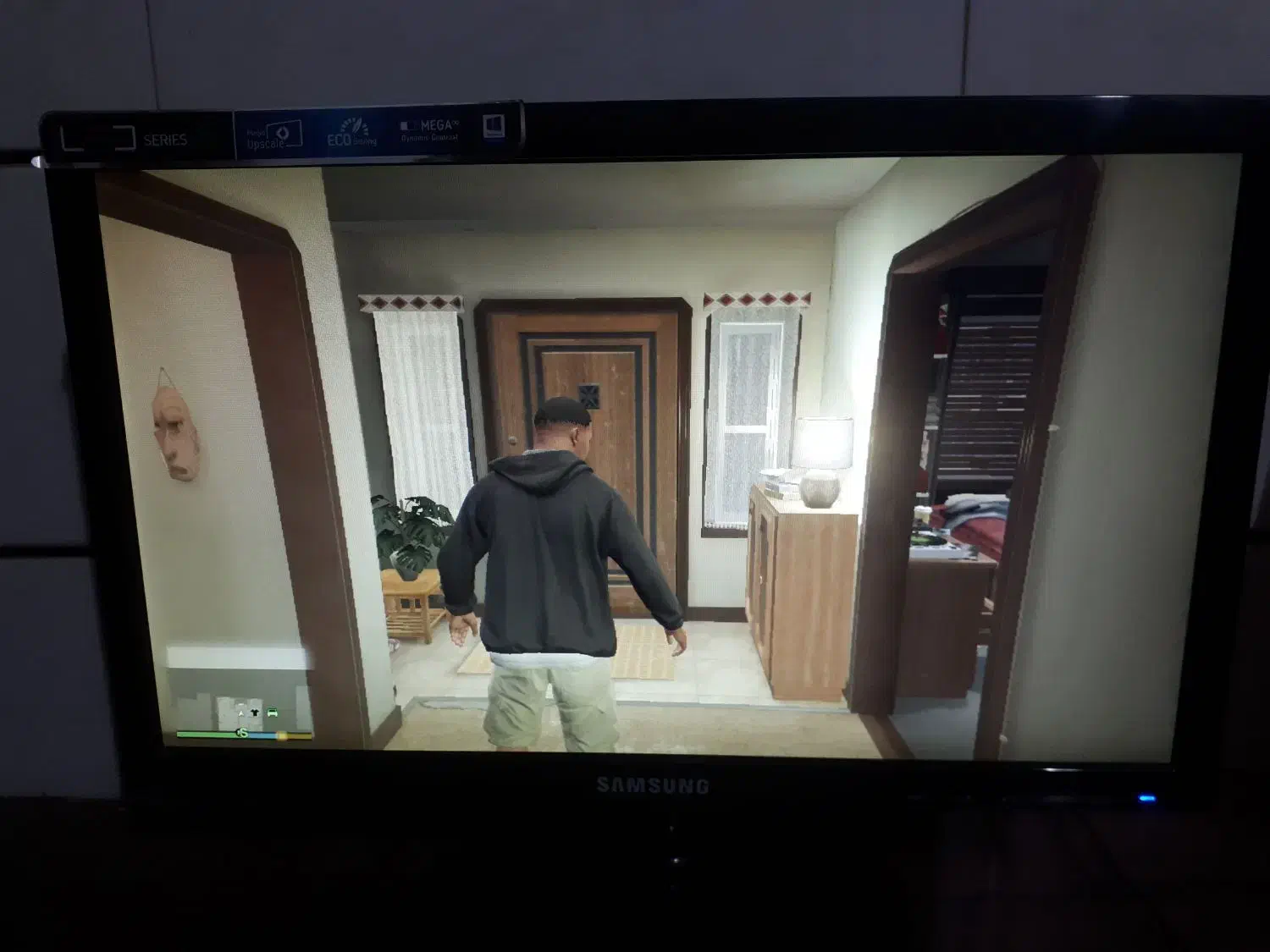 کامپیوتر  با همه وسایل|رایانه رومیزی|ازنا, |دیوار