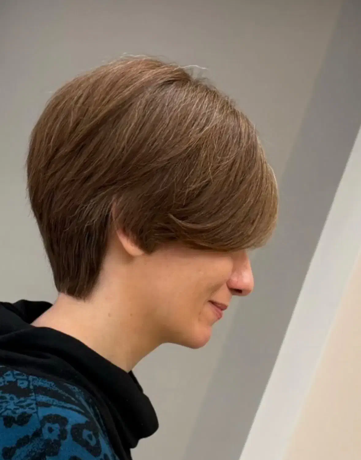 کوتاهی تخصصی مو فقط ۳۵۰تومن|خدمات آرایشگری و زیبایی|رشت, معلم|دیوار