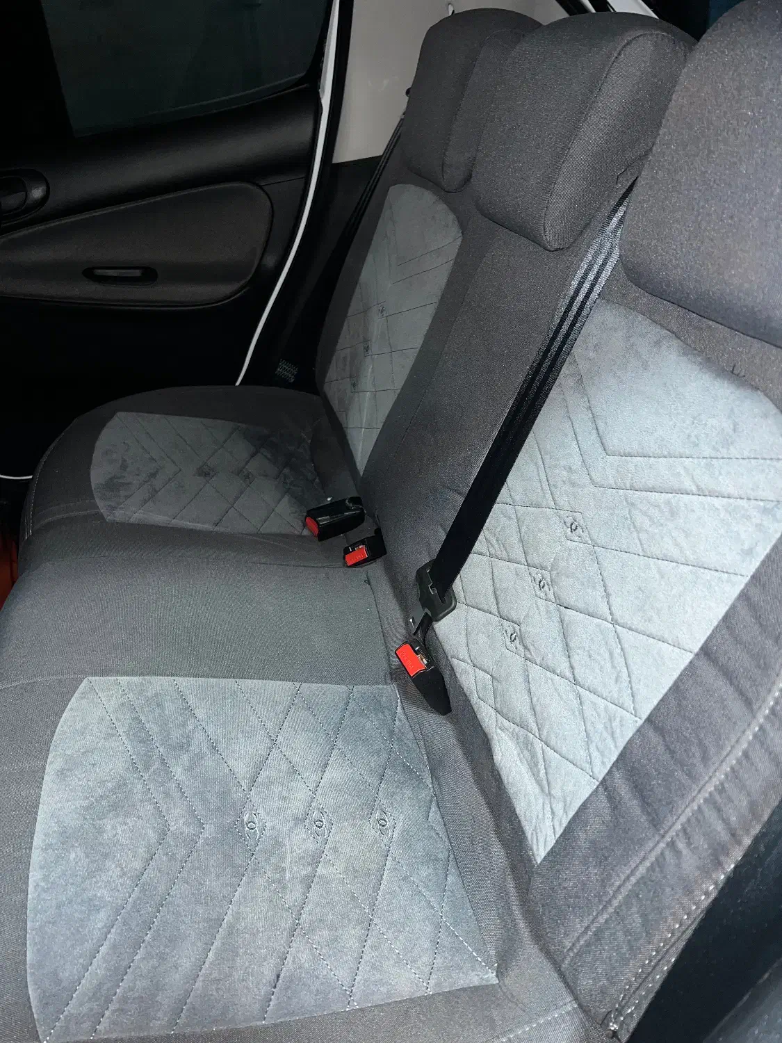 روکش صندلی ۲۰۶ و ۲۰۷|قطعات یدکی و لوازم جانبی|رشت, کاکتوس|دیوار