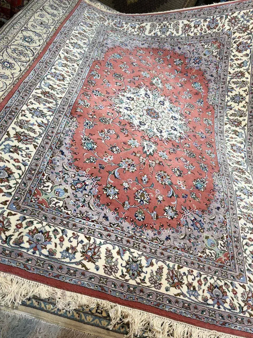 جفت۶متری گلبهی اردکان(حراج حراج فرش خیام)|فرش|کرج, کوی امامیه|دیوار