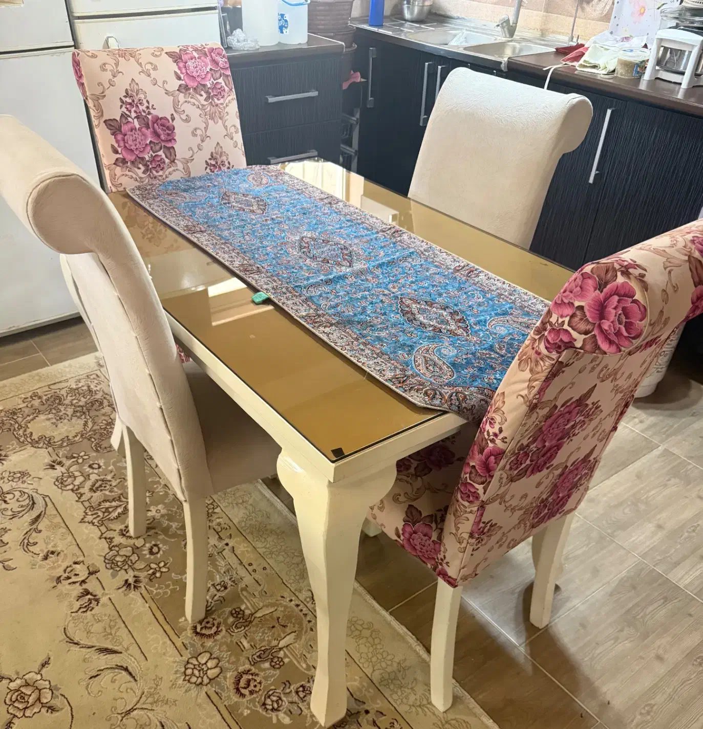 میز ناهار خوری ۴ نفره|میز و صندلی غذاخوری|سرخرود, |دیوار