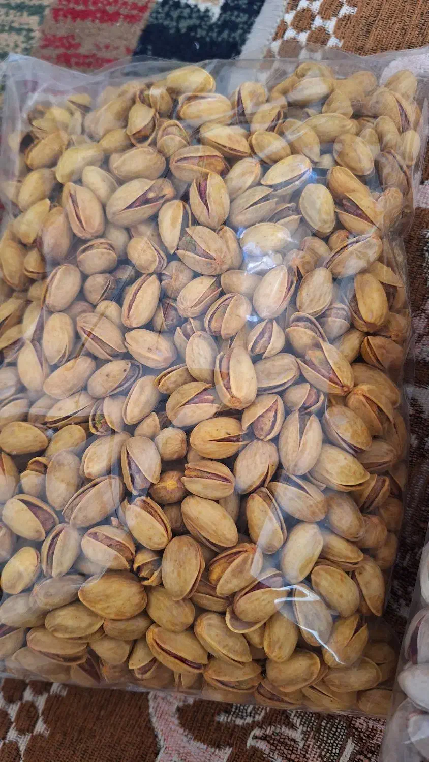 پسته خام و شور دامغان|خوردنی و آشامیدنی|تهران, شهرک دریا|دیوار