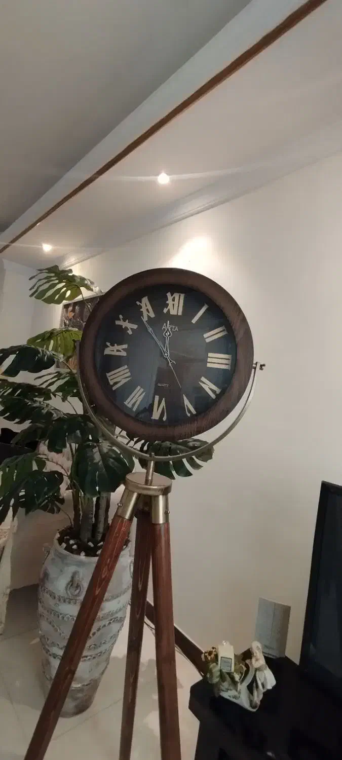 ساعت ایستاده بسیارشیک|ساعت|فردیس, شهرک راه آهن|دیوار