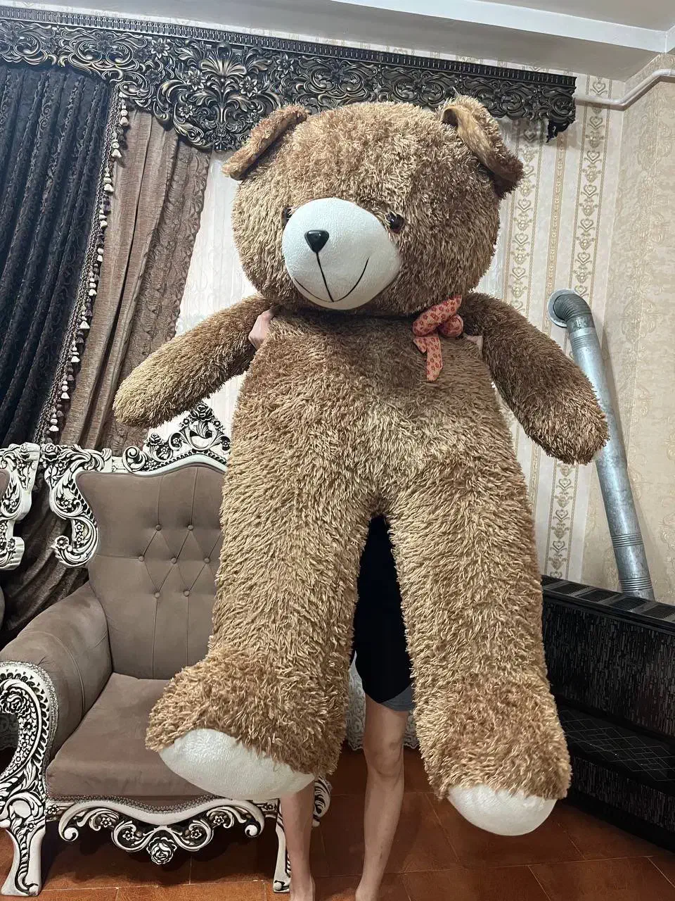 خرس دو متری|اسباب‌‌بازی|صومعه‌سرا, |دیوار