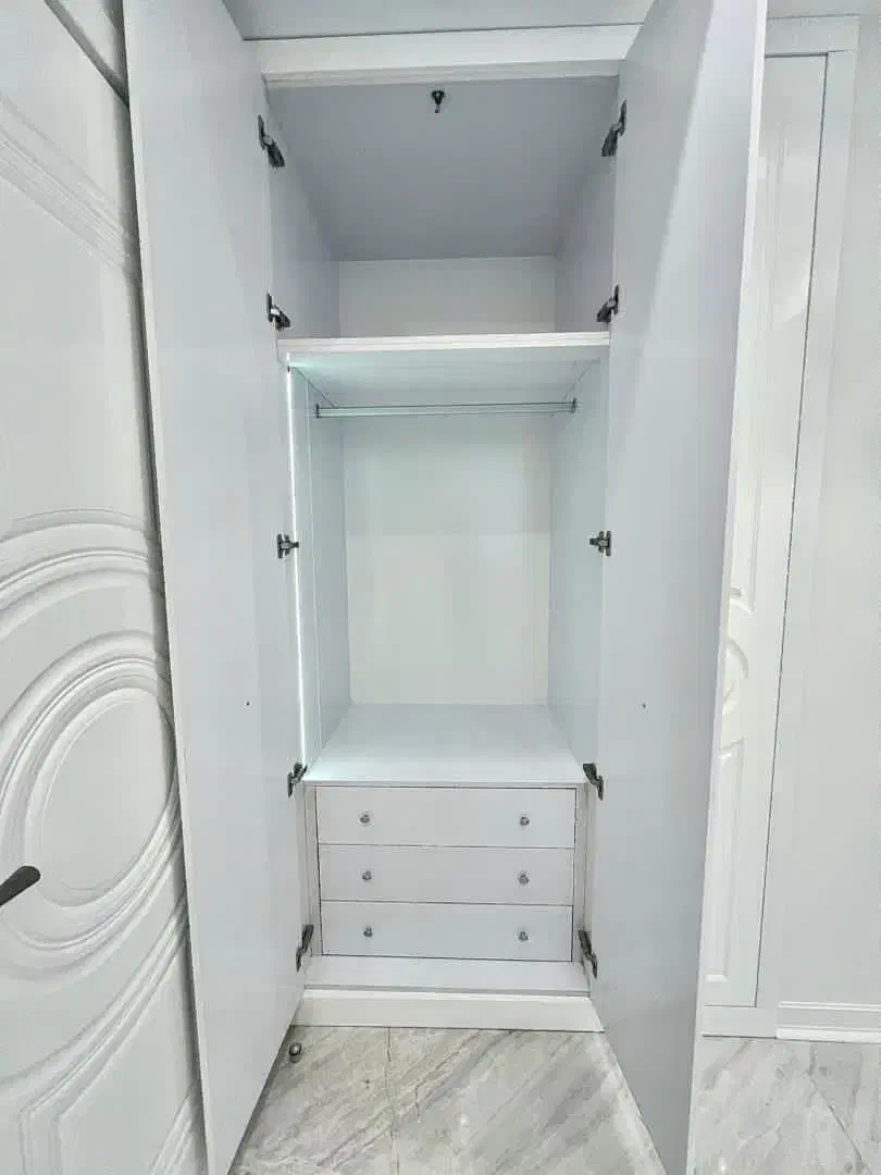 ۱۶۵ متر ۳ خواب تکواحدی ژورنالی/۲ پارکینگ سندی