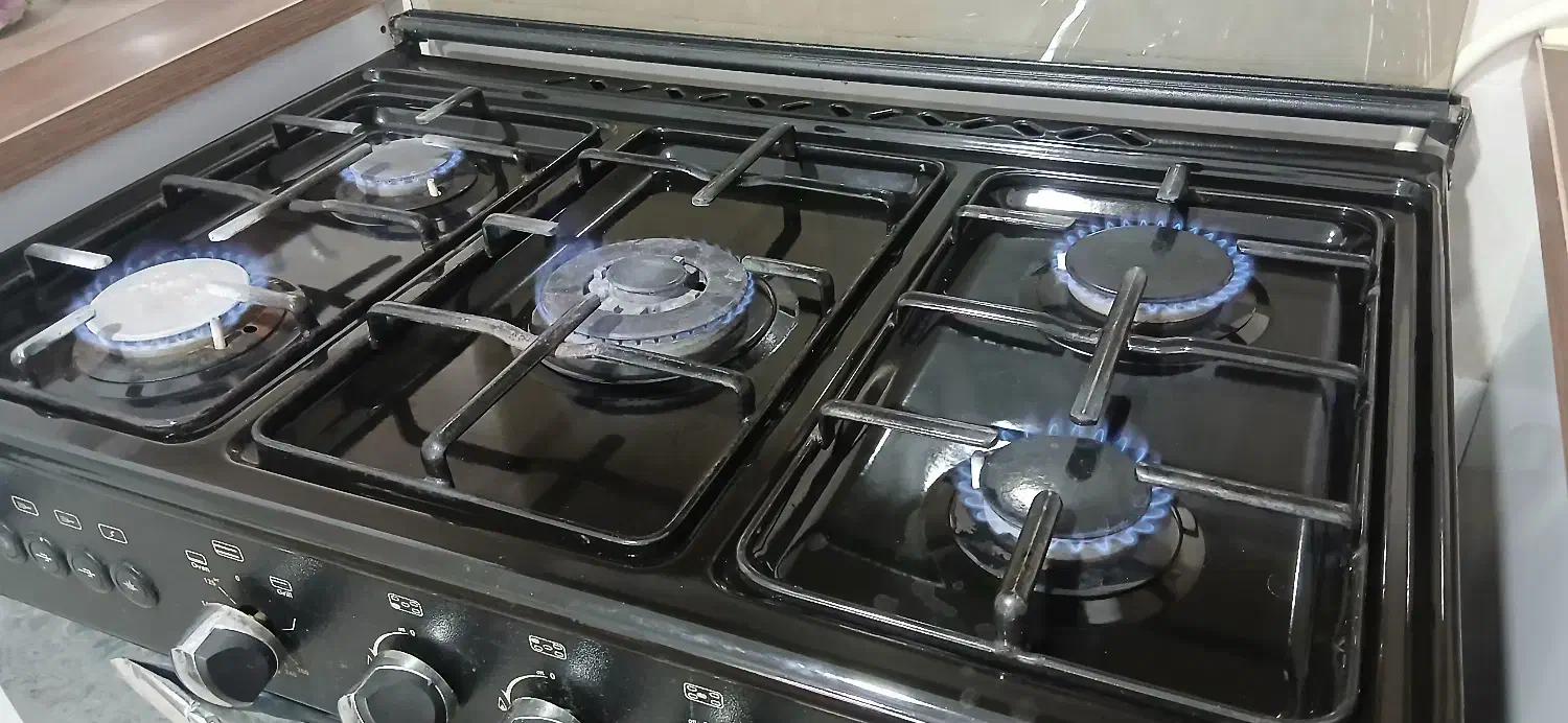 فروش فوری اجاق گاز ۵شعله فر دار|اجاق گاز و لوازم برقی پختوپز|قائمشهر, |دیوار