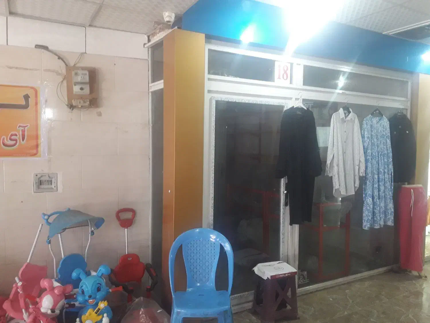 مغازه بیست متری|فروش مغازه و غرفه|تاکستان, |دیوار