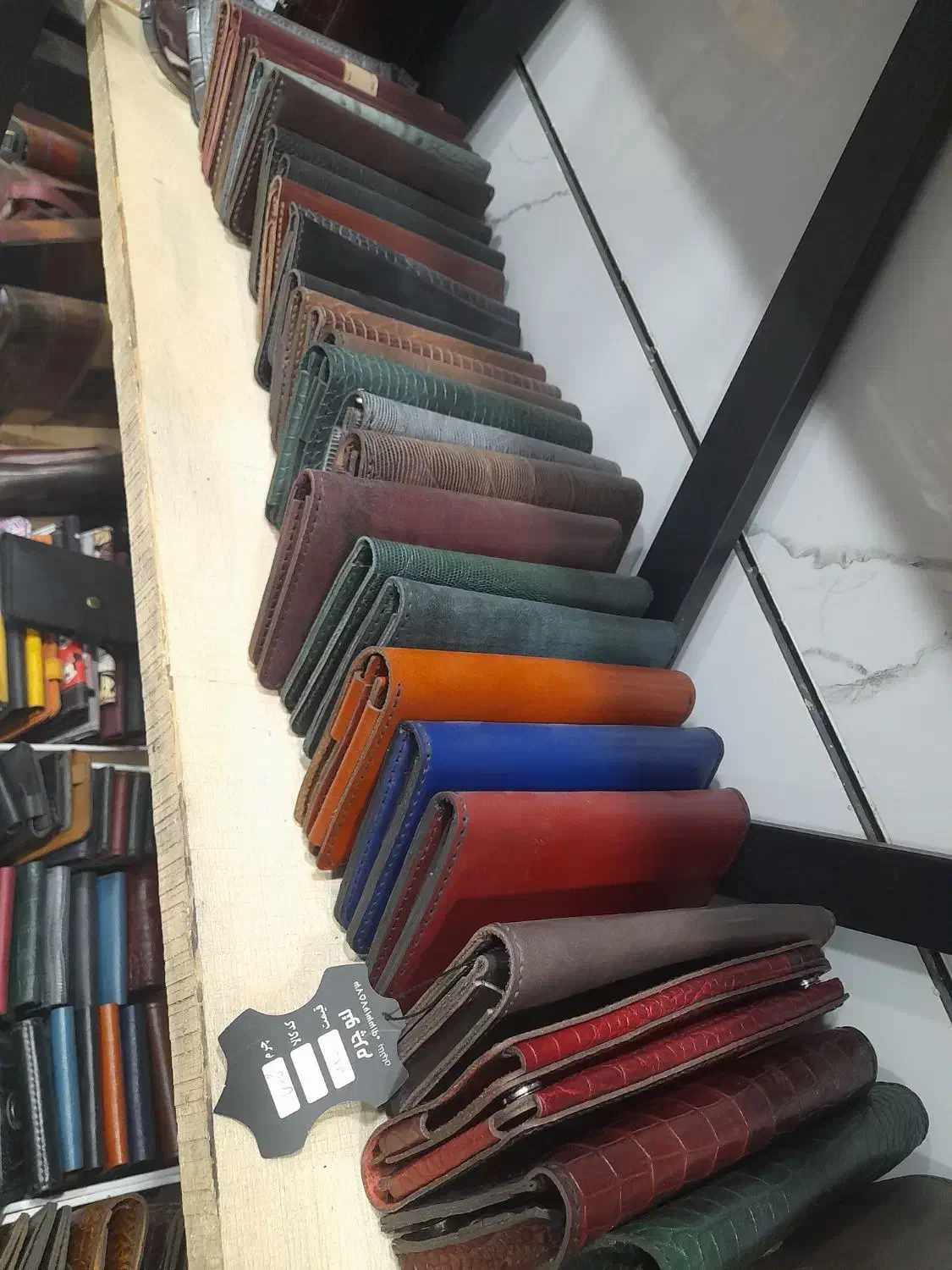 کیف چرم دستدوز|کیف، کفش، کمربند|برخوار, |دیوار