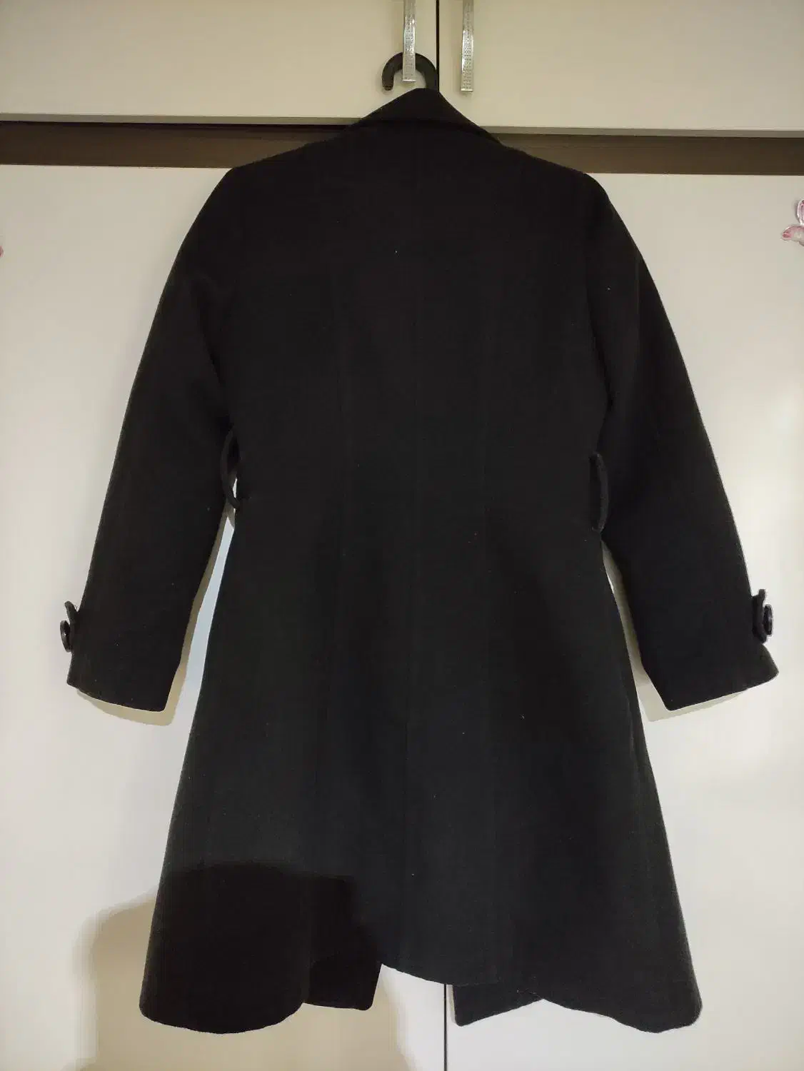 لباس پالتو|لباس|فردوس (خراسان), |دیوار