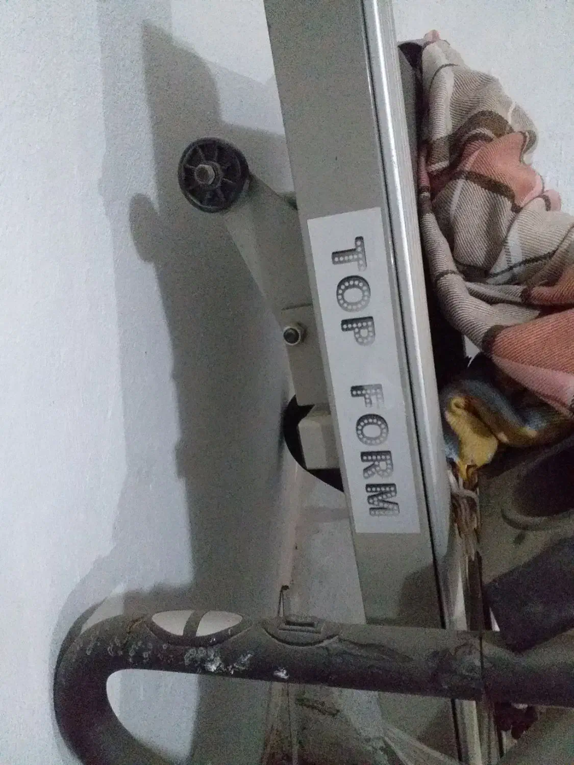 ترد میل تاپ فرم سالم ویبراتور|تجهیزات ورزشی|هشتگرد, فاز ۷ مهستان|دیوار