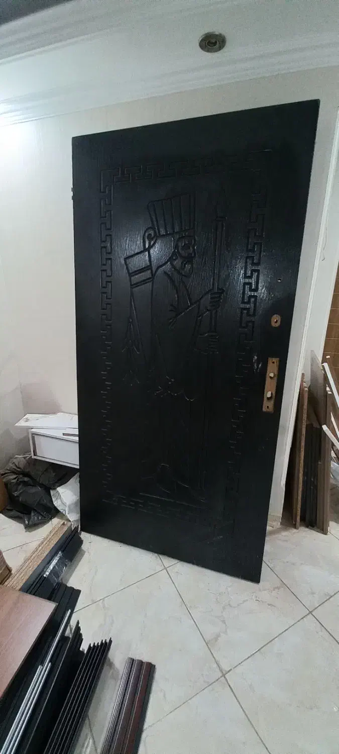 درب ورودی منزل در حد نو سالم|مصالح و تجهیزات ساختمان|تهران, تولید دارو|دیوار